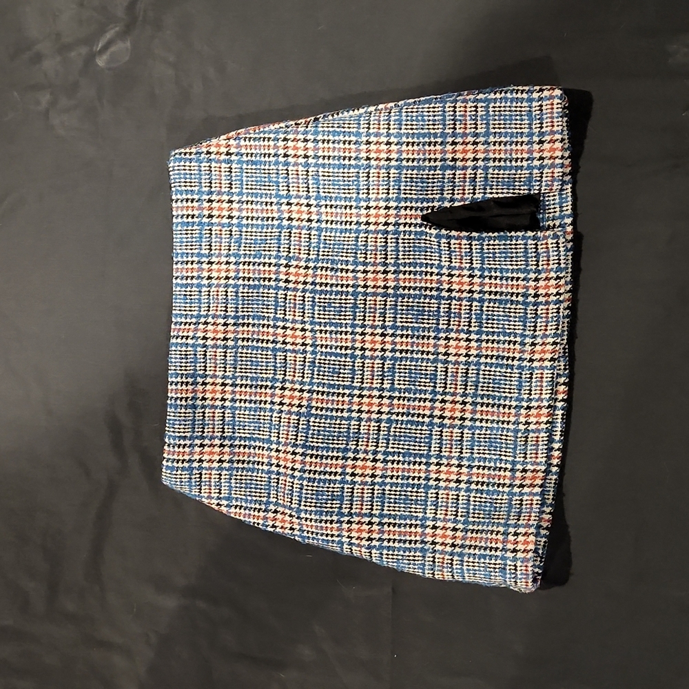 Forever 21 size S tweed mini skirt